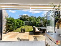 Markwick Avenue, Cheshunt, Hertfordshire, EN8 9FP
