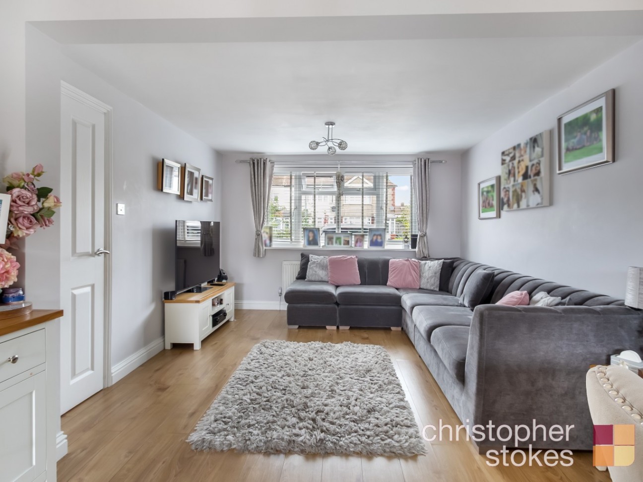 Trinity Lane, Waltham Cross, Hertfordshire, EN8 7EL