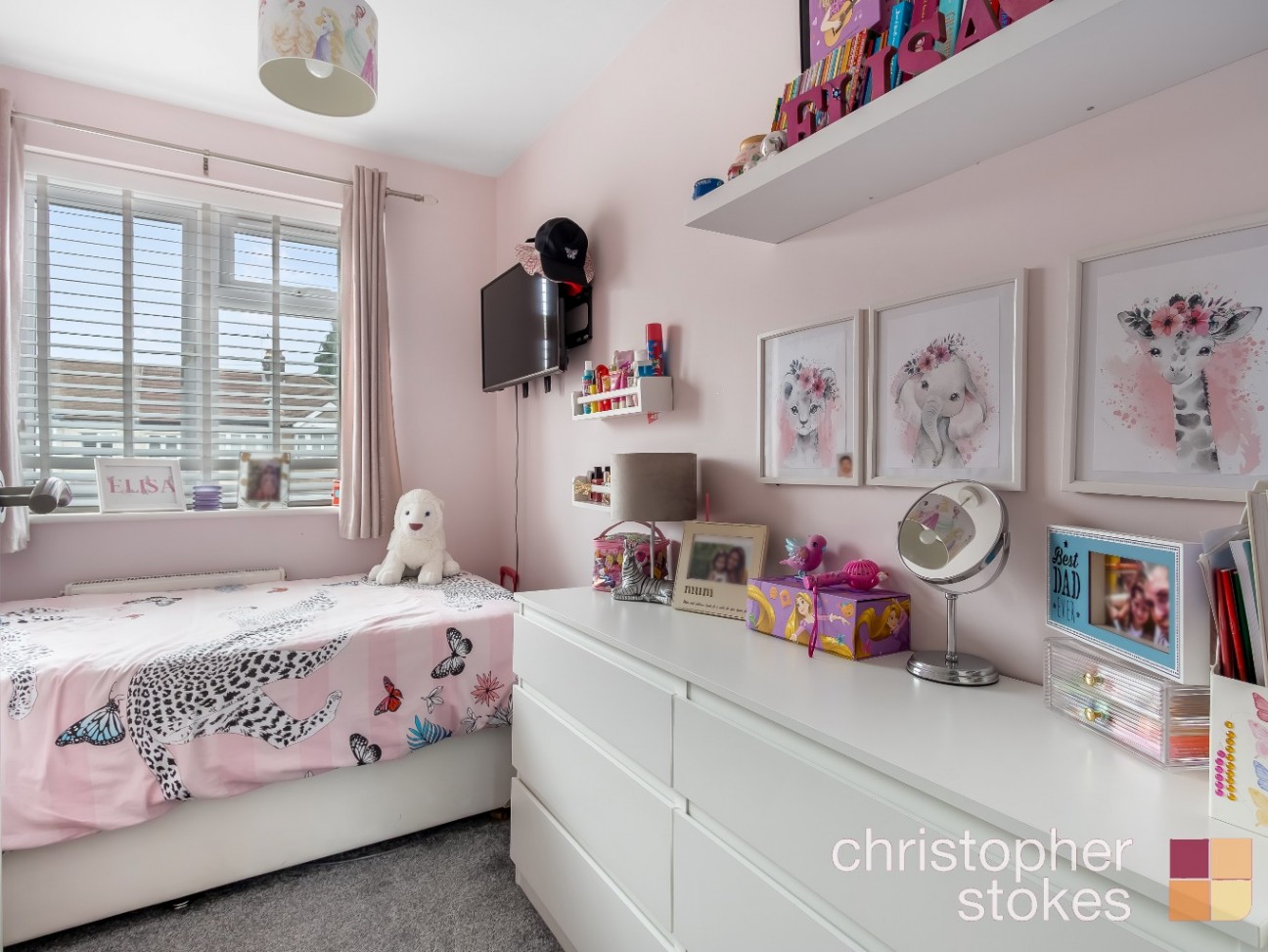 Trinity Lane, Waltham Cross, Hertfordshire, EN8 7EL