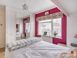 Crossfield Road, Hoddesdon, Hertfordshire, EN11 0HL