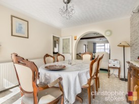 Crossfield Road, Hoddesdon, Hertfordshire, EN11 0HL