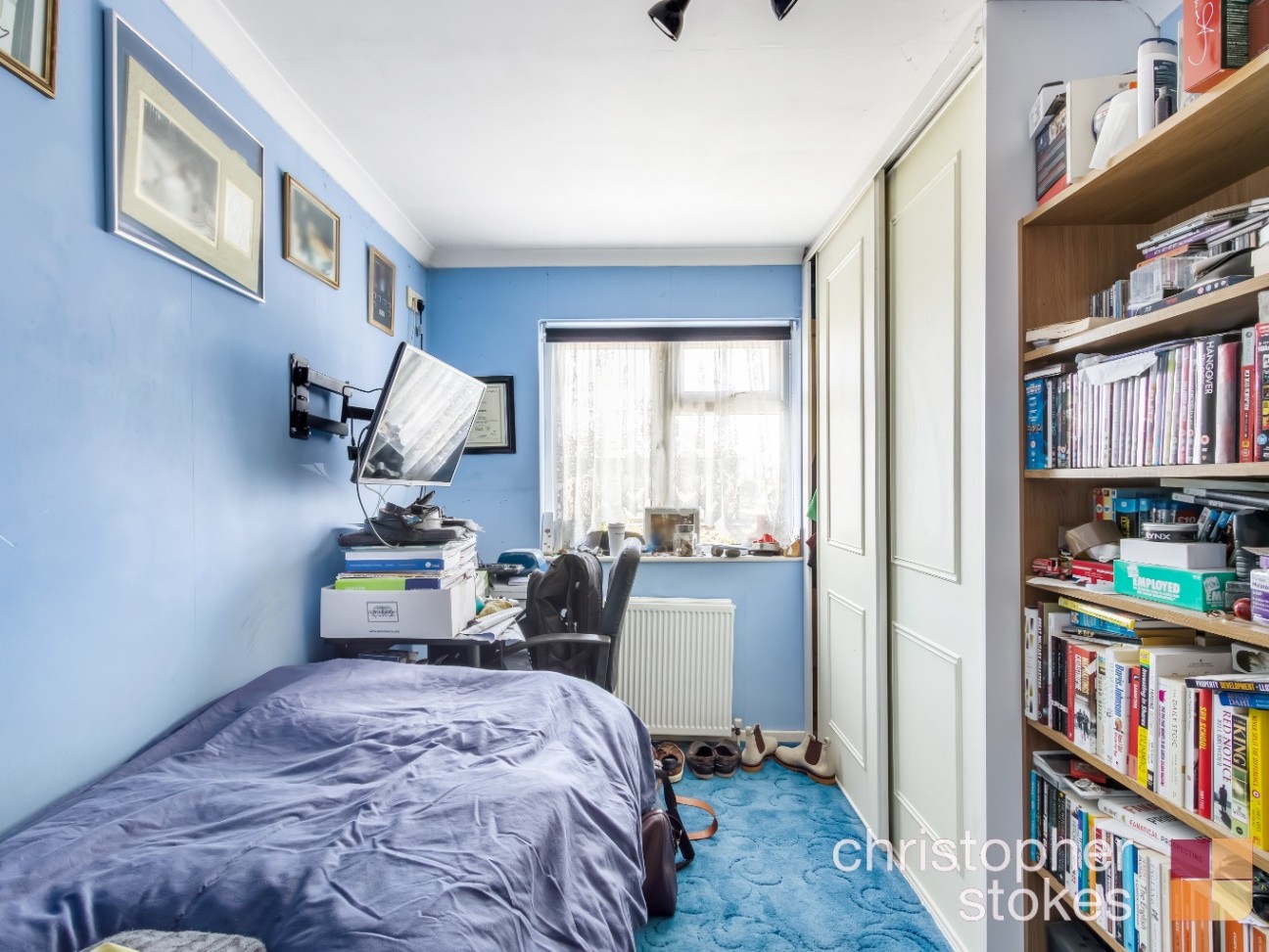 Bullwell Crescent, Cheshunt, Hertfordshire, EN8 9HG
