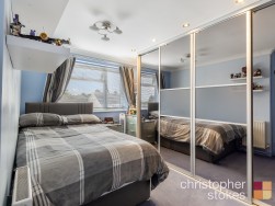 Smarts Green, Cheshunt, Hertfordshire, EN7 6BB