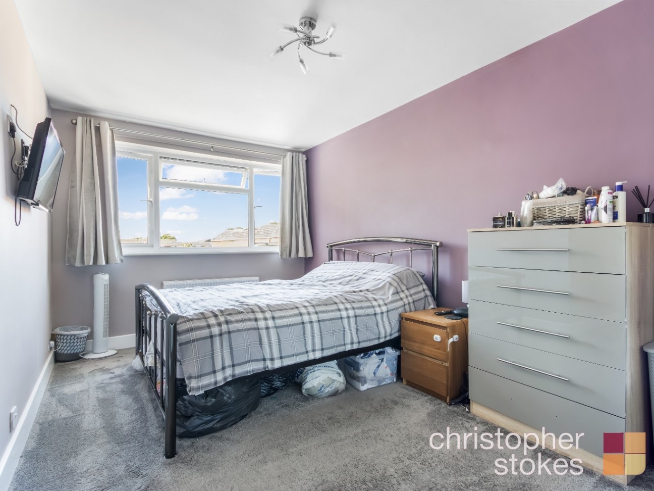 Fern Close, Broxbourne, Hertfordshire, EN10 6NZ