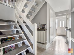 Fern Close, Broxbourne, Hertfordshire, EN10 6NZ