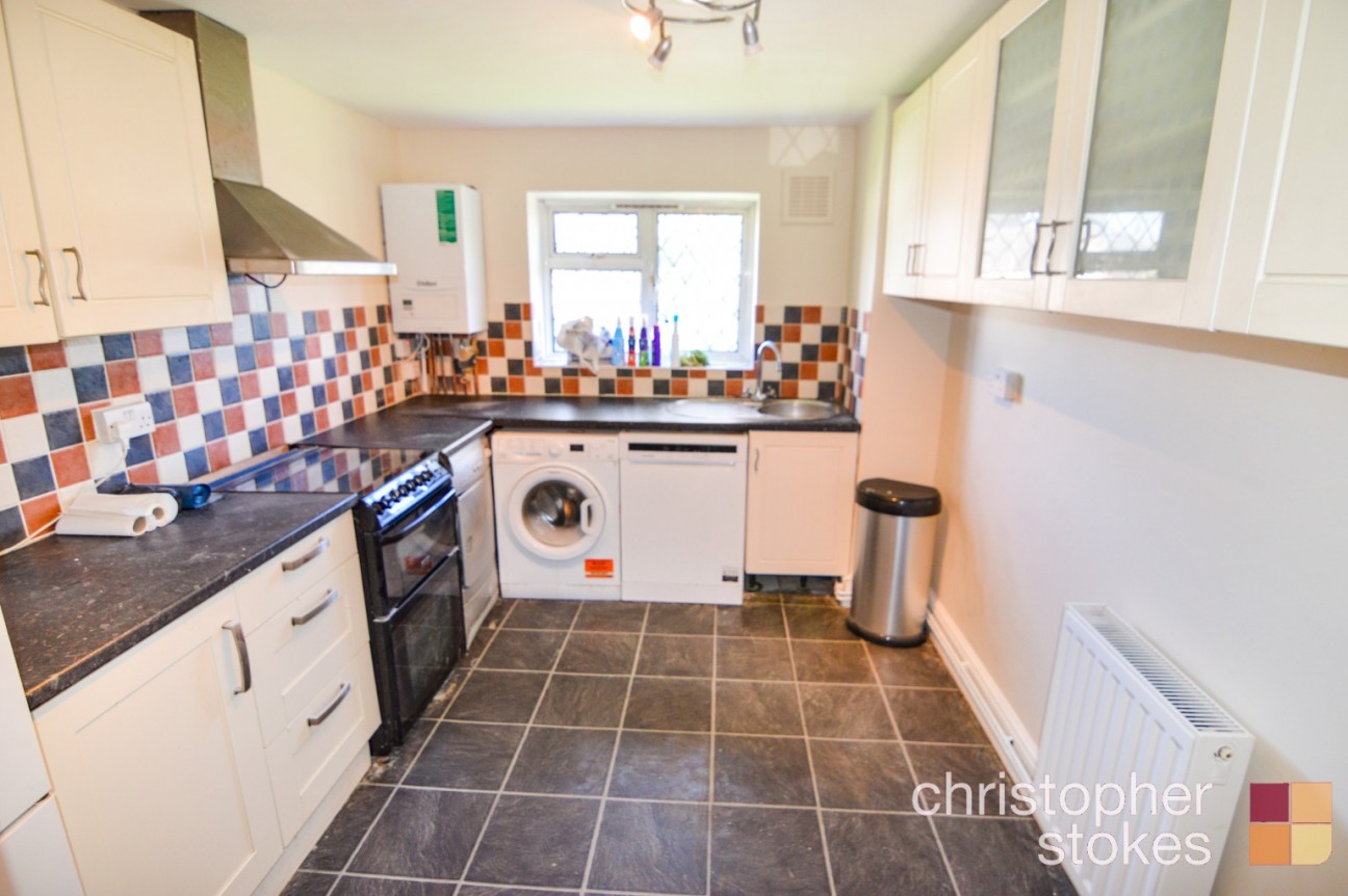 Shaw Close, Cheshunt, Hertfordshire, EN8 0HD