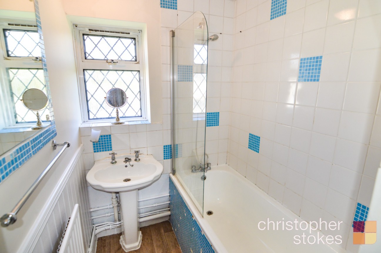 Shaw Close, Cheshunt, Hertfordshire, EN8 0HD