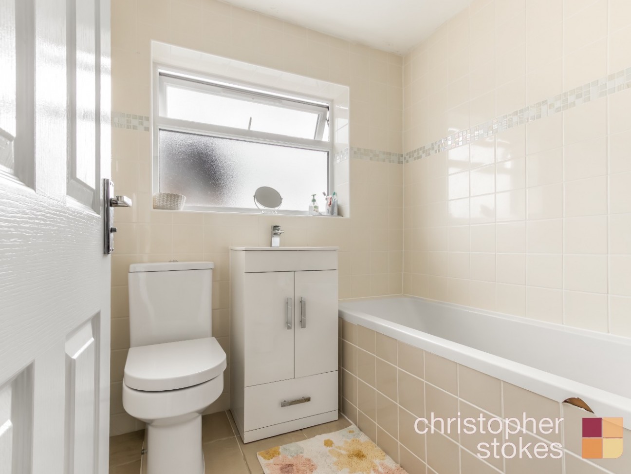 Whitefields Road, Cheshunt, Hertfordshire, EN8 0EL