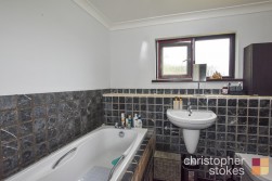 Guinevere Gardens, Cheshunt, Hertfordshire, EN8 8EJ