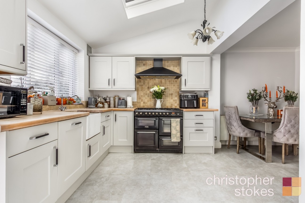 Orchard Square, Broxbourne, Hertfordshire, EN10 6JA