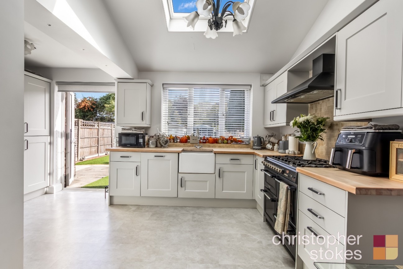 Orchard Square, Broxbourne, Hertfordshire, EN10 6JA