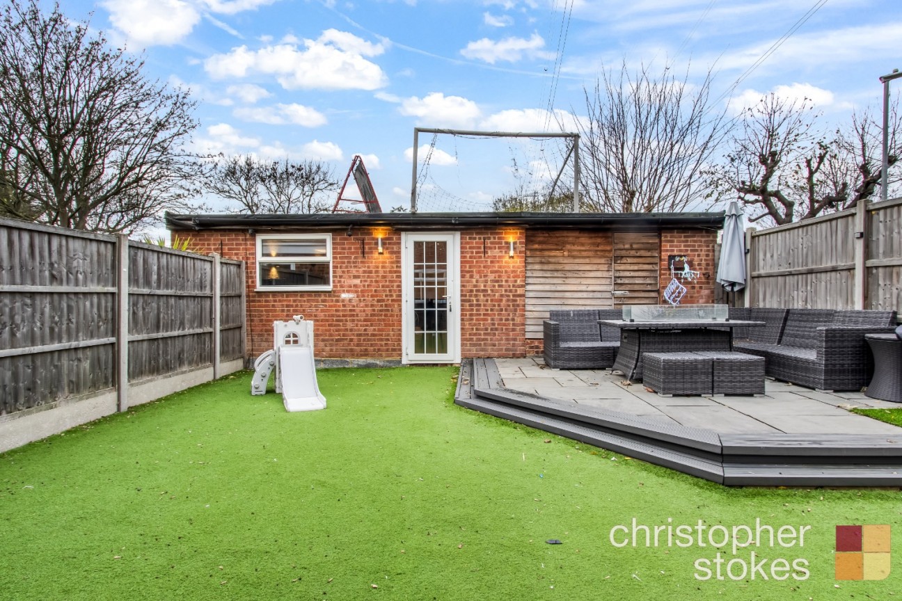 Herongate Road, Cheshunt, Hertfordshire, EN8 0TX