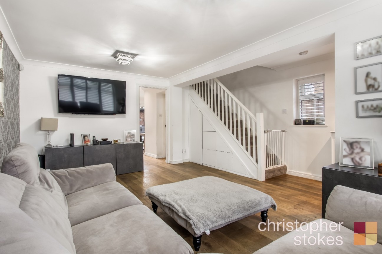 Herongate Road, Cheshunt, Hertfordshire, EN8 0TX