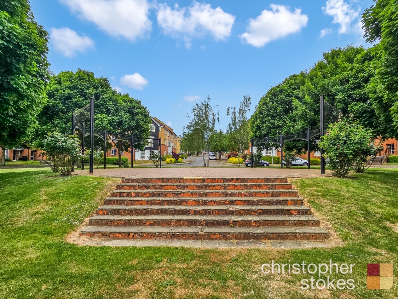 Plomer Avenue, Hoddesdon, Hertfordshire, EN11 9FS