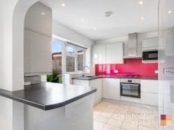 Rushleigh Avenue, Cheshunt,Hertfordshire, EN8 8QF