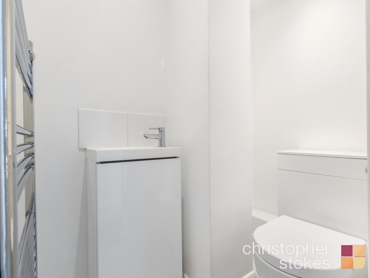 Rushleigh Avenue, Cheshunt,Hertfordshire, EN8 8QF