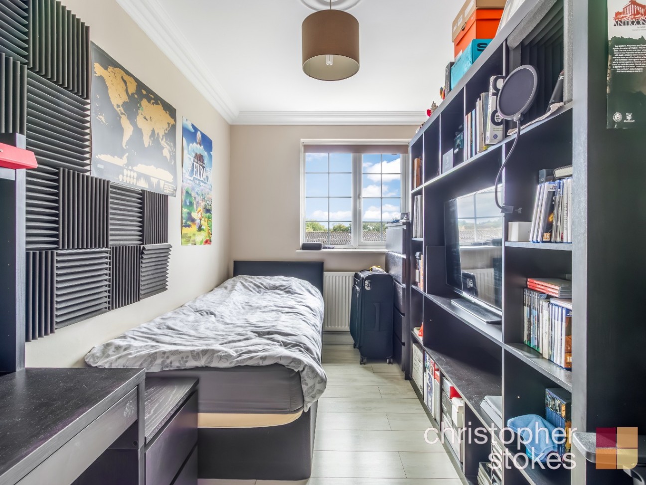 Brampton Close, Cheshunt, Hertfordshire, EN7 6HZ