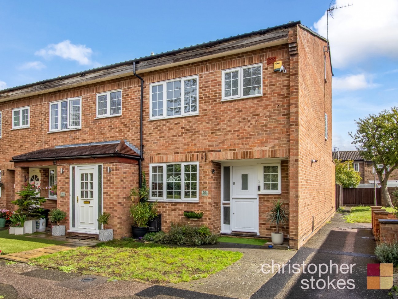 Brampton Close, Cheshunt, Hertfordshire, EN7 6HZ