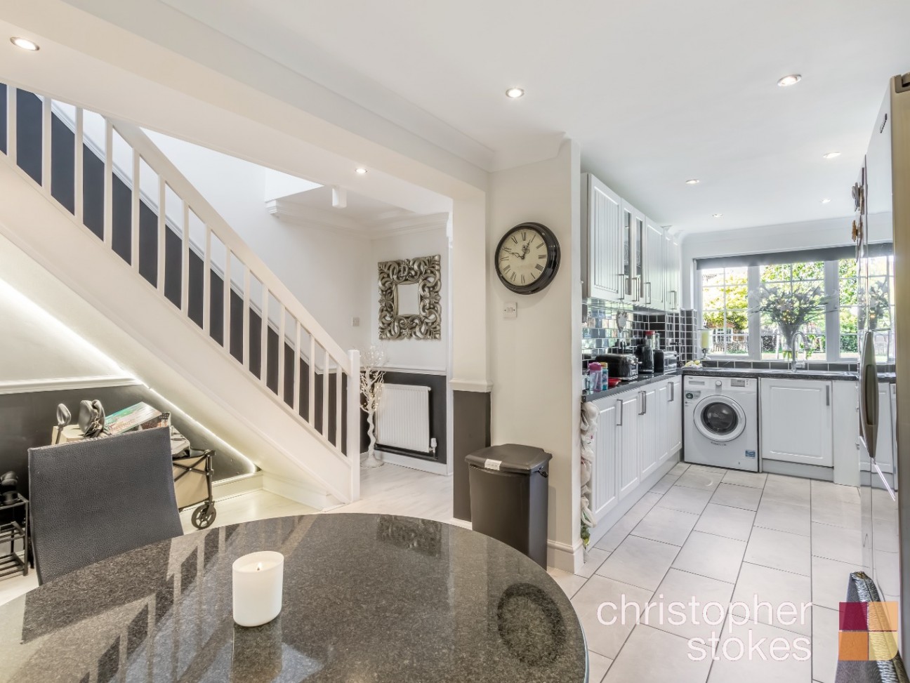 Brampton Close, Cheshunt, Hertfordshire, EN7 6HZ