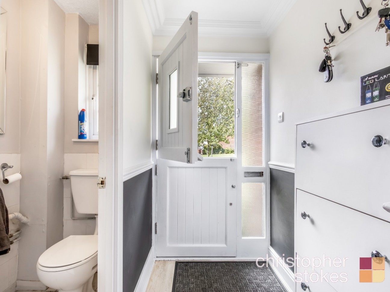 Brampton Close, Cheshunt, Hertfordshire, EN7 6HZ