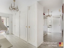 Elderbek Close, Cheshunt, Hertfordshire, EN7 6HT
