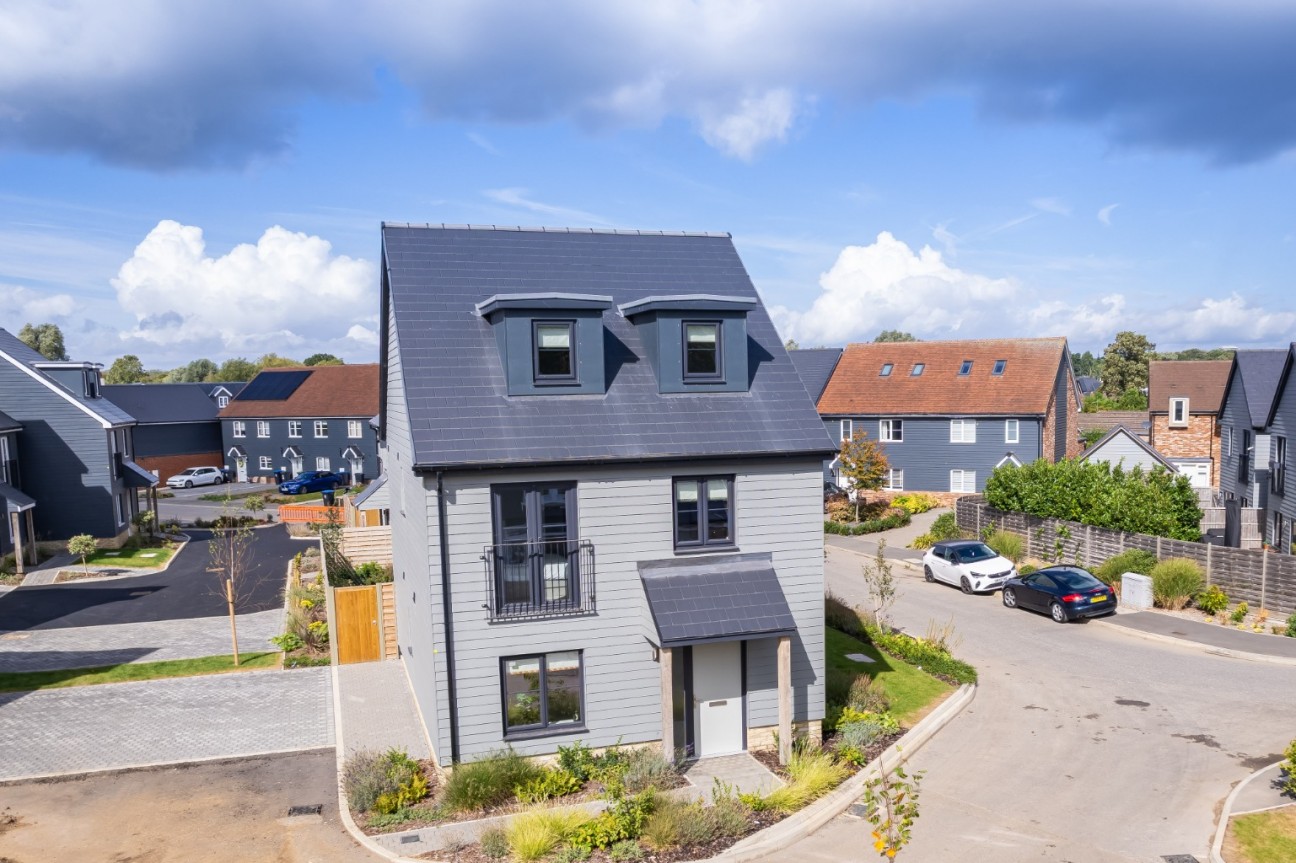 The Mallard, The Chimes, Broxbourne, Essex, EN10 6RJ