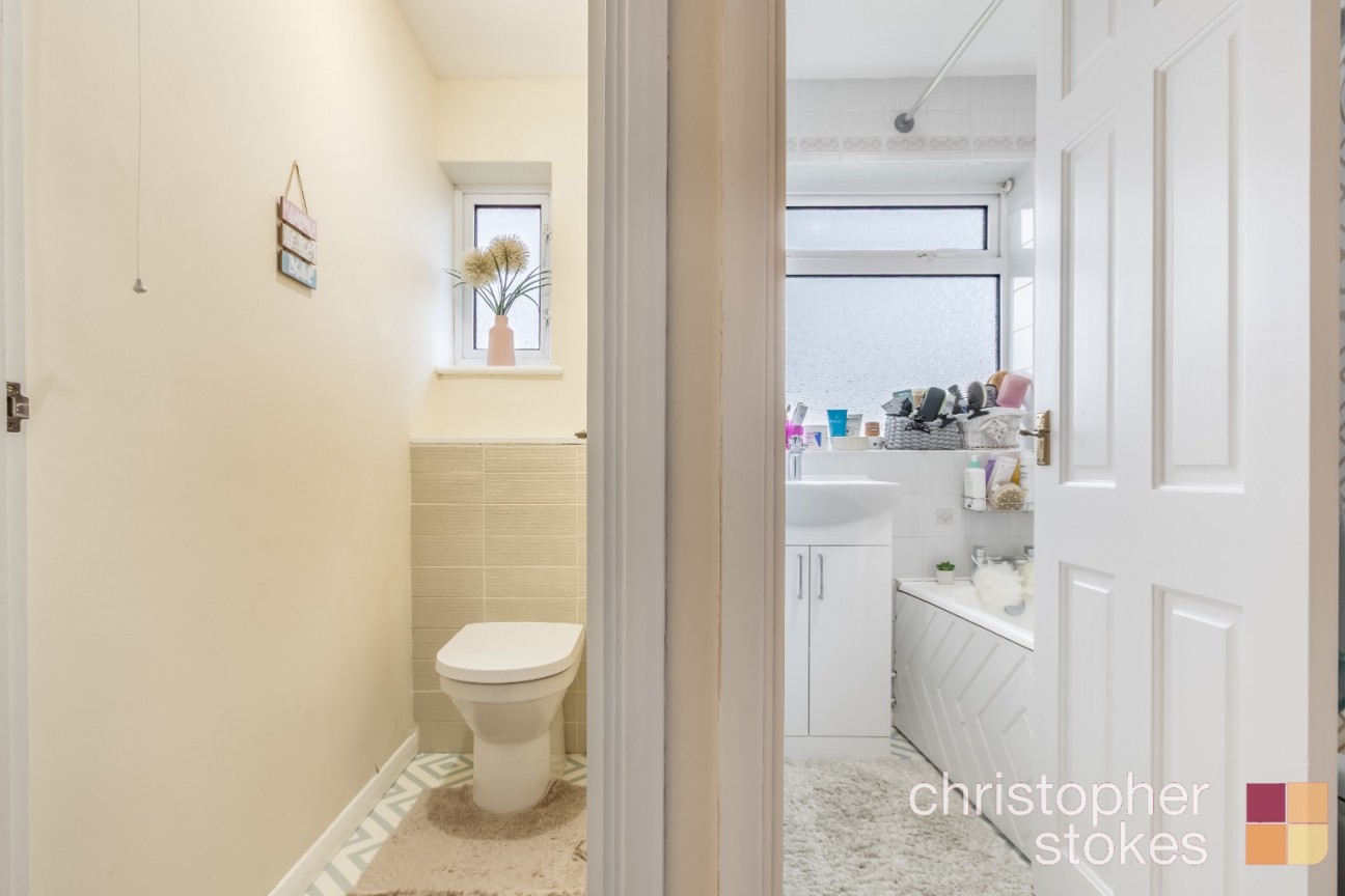 Claremont, Cheshunt,Hertfordshire, EN7 5QR