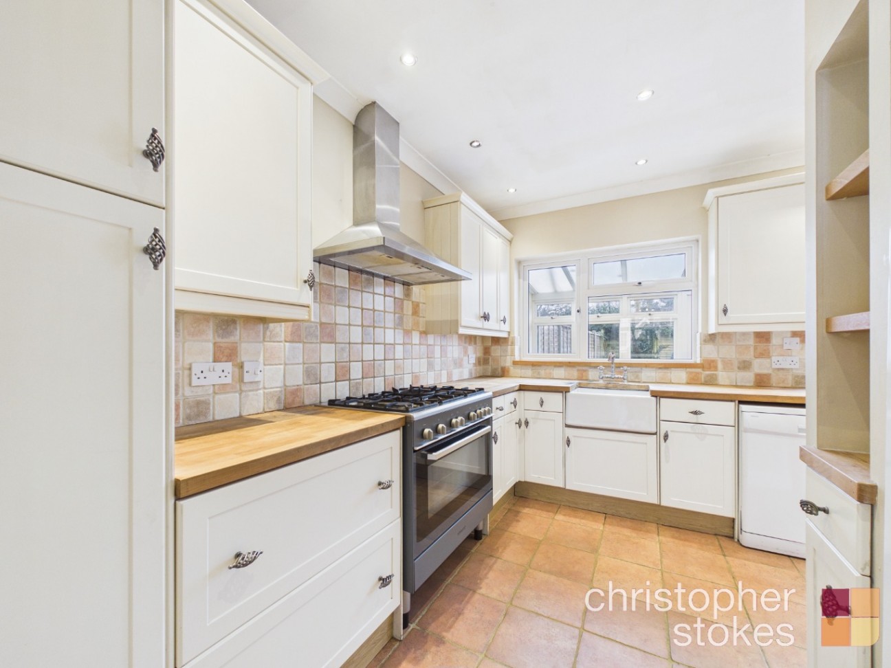 Dewhurst Road, Cheshunt, Hertfordshire, EN8 9PE