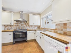 Dewhurst Road, Cheshunt, Hertfordshire, EN8 9PE