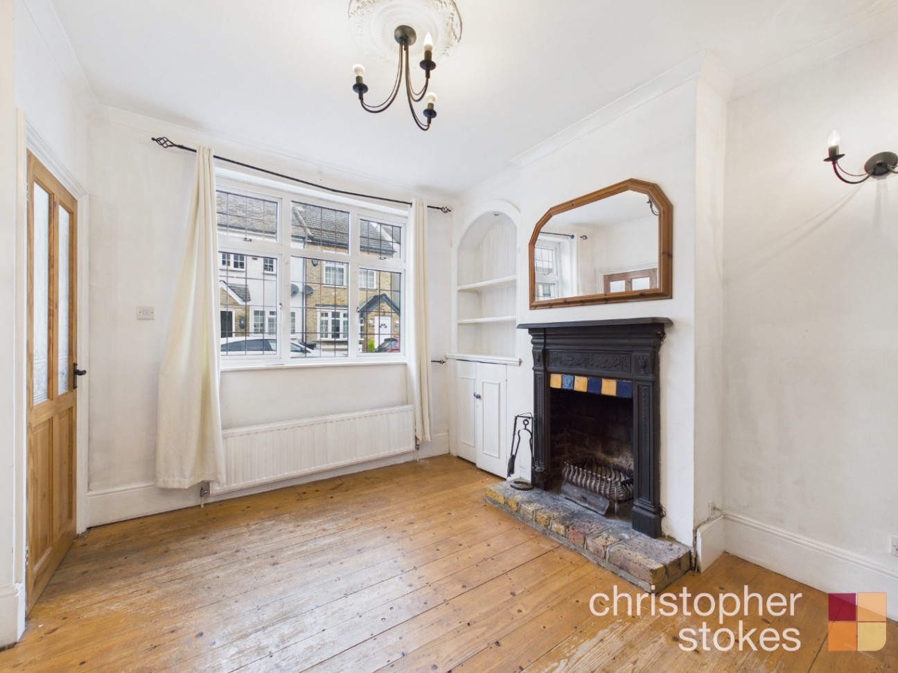 Dewhurst Road, Cheshunt, Hertfordshire, EN8 9PE