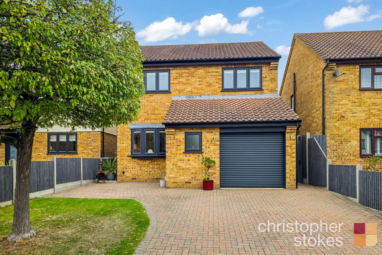 Springwood, Cheshunt, Hertfordshire, EN7 6AZ