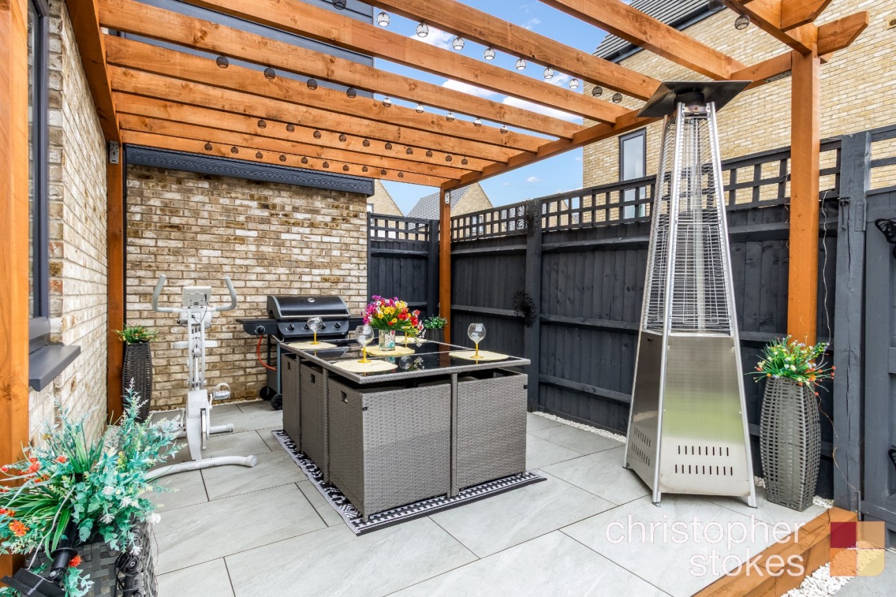 Limes Avenue, Waltham Cross, Hertfordshire, EN8 7FR