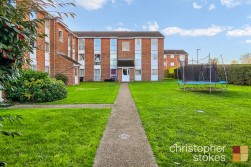 Clyfton Close, Broxbourne, Hertfordshire, EN10 6NX