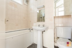 Clyfton Close, Broxbourne, Hertfordshire, EN10 6NX