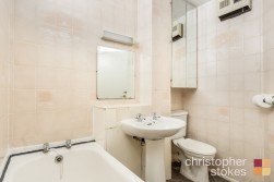 Clyfton Close, Broxbourne, Hertfordshire, EN10 6NX