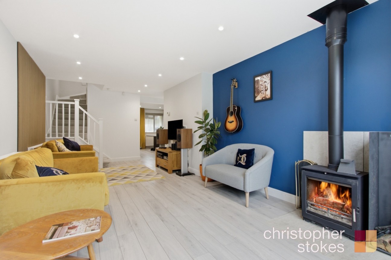 Parrotts Field, Hoddesdon, Hertfordshire, EN11 0QX