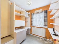 Rowlands Close, Cheshunt, Hertfordshire, EN8 9NW