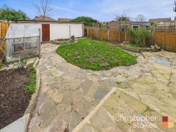 Salisbury Crescent, Waltham Cross, Hertfordshire, EN8 8SH