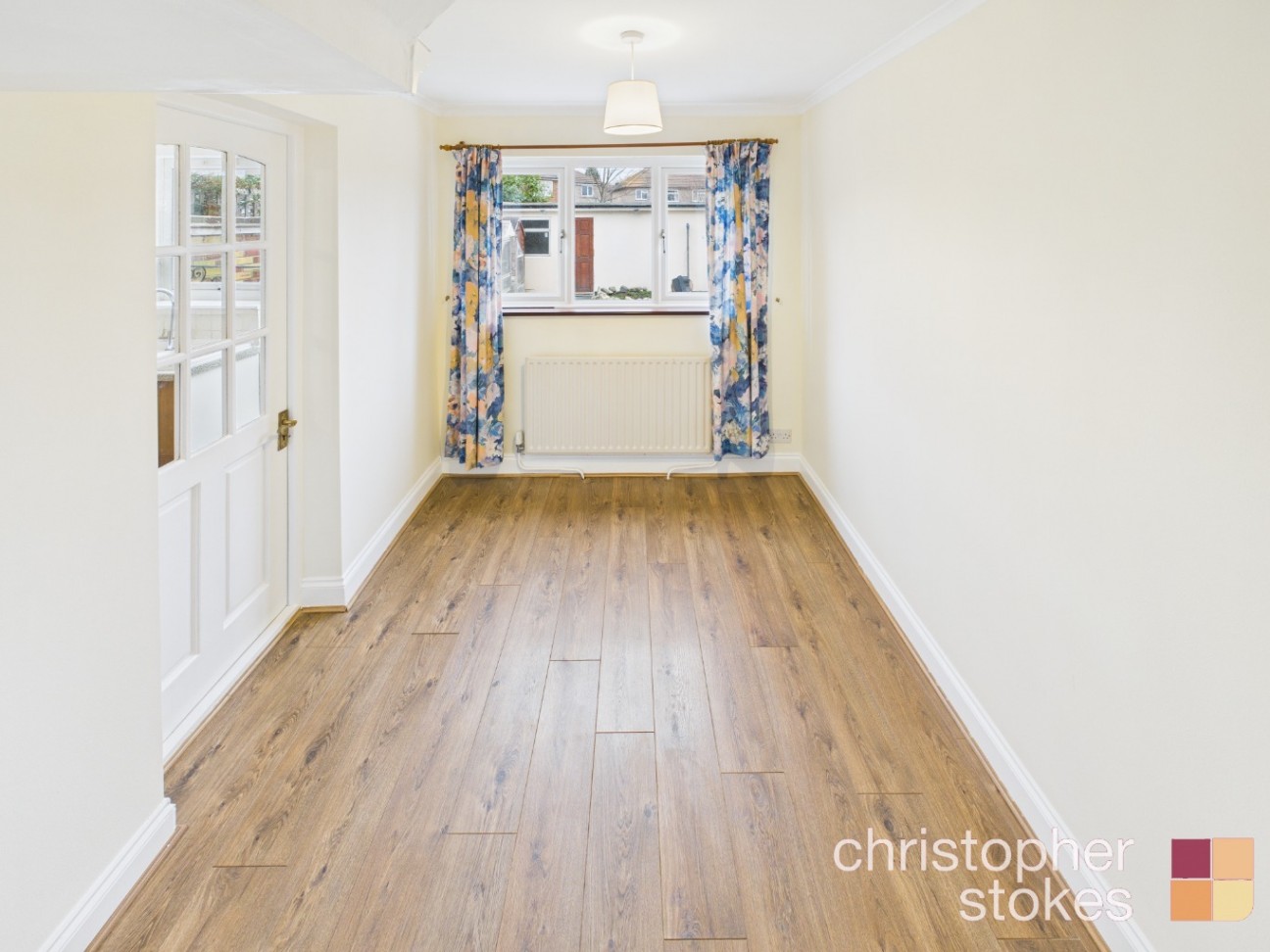 Salisbury Crescent, Waltham Cross, Hertfordshire, EN8 8SH