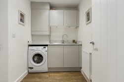 St Johns Road, Goffs Oak, Hertfordshire EN7 5PN