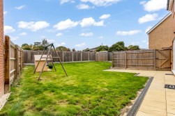 St Johns Road, Goffs Oak, Hertfordshire EN7 5PN