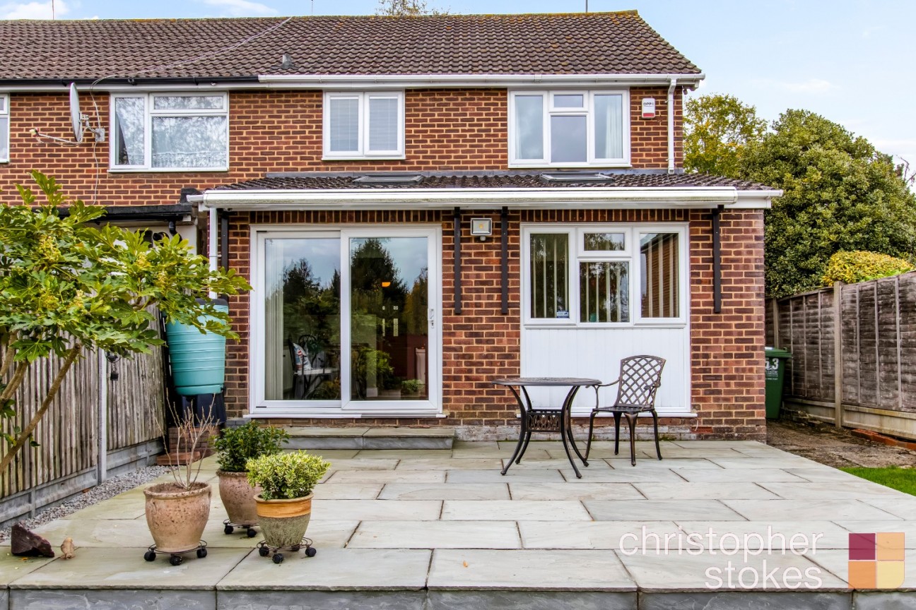 Roselands Avenue, Hoddesdon, Hertfordshire, EN11 9BA