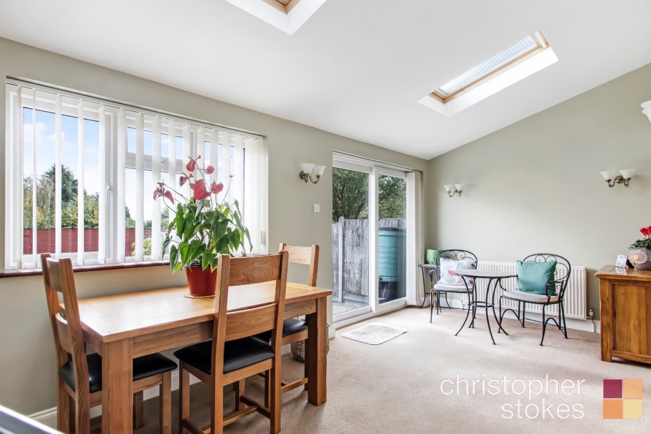 Roselands Avenue, Hoddesdon, Hertfordshire, EN11 9BA