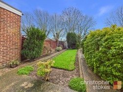 Elm Drive, Cheshunt, Hertfordshire, EN8 0RZ