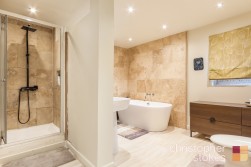 Rose Vale, Hoddesdon, Hertfordshire, EN11 8NR