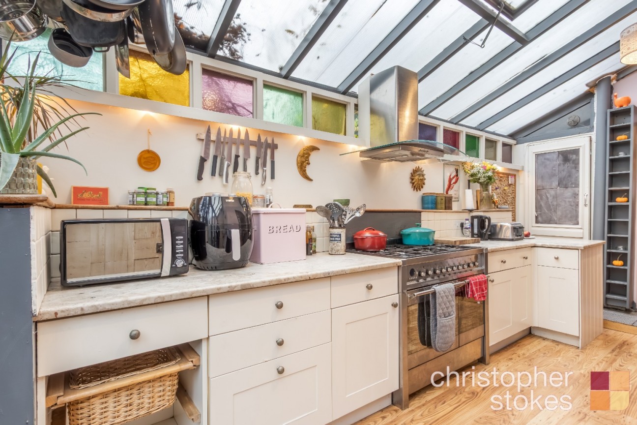 Rose Vale, Hoddesdon, Hertfordshire, EN11 8NR