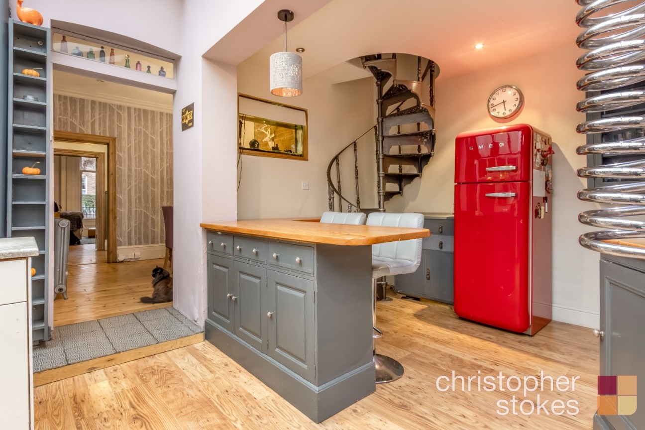 Rose Vale, Hoddesdon, Hertfordshire, EN11 8NR