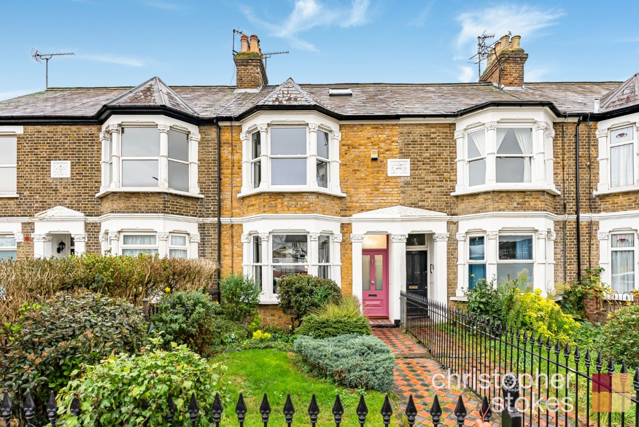 Turners Hill, Cheshunt, Hertfordshire, EN8 8LA