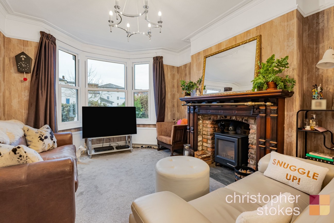 Turners Hill, Cheshunt, Hertfordshire, EN8 8LA