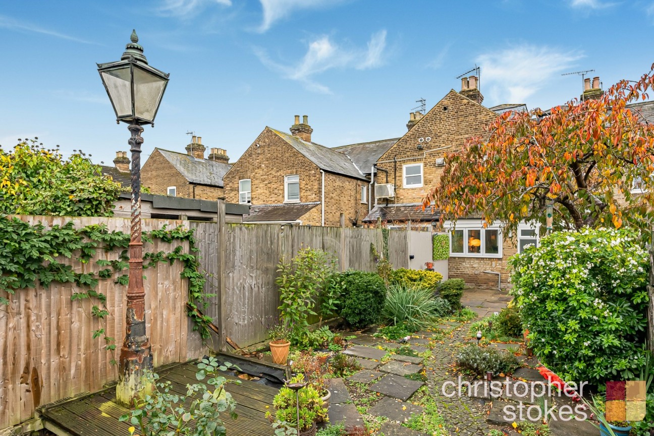 Turners Hill, Cheshunt, Hertfordshire, EN8 8LA